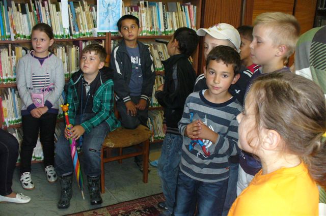 Divadielko cesta 028.jpg